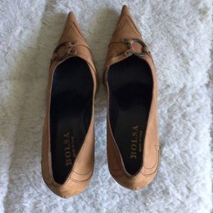 Bolsa Italian Suede Leather Heels